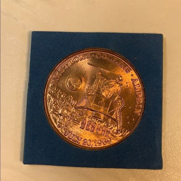 Project Apollo July 20, 1969 Commemorative Coin - Picture 2 of 5